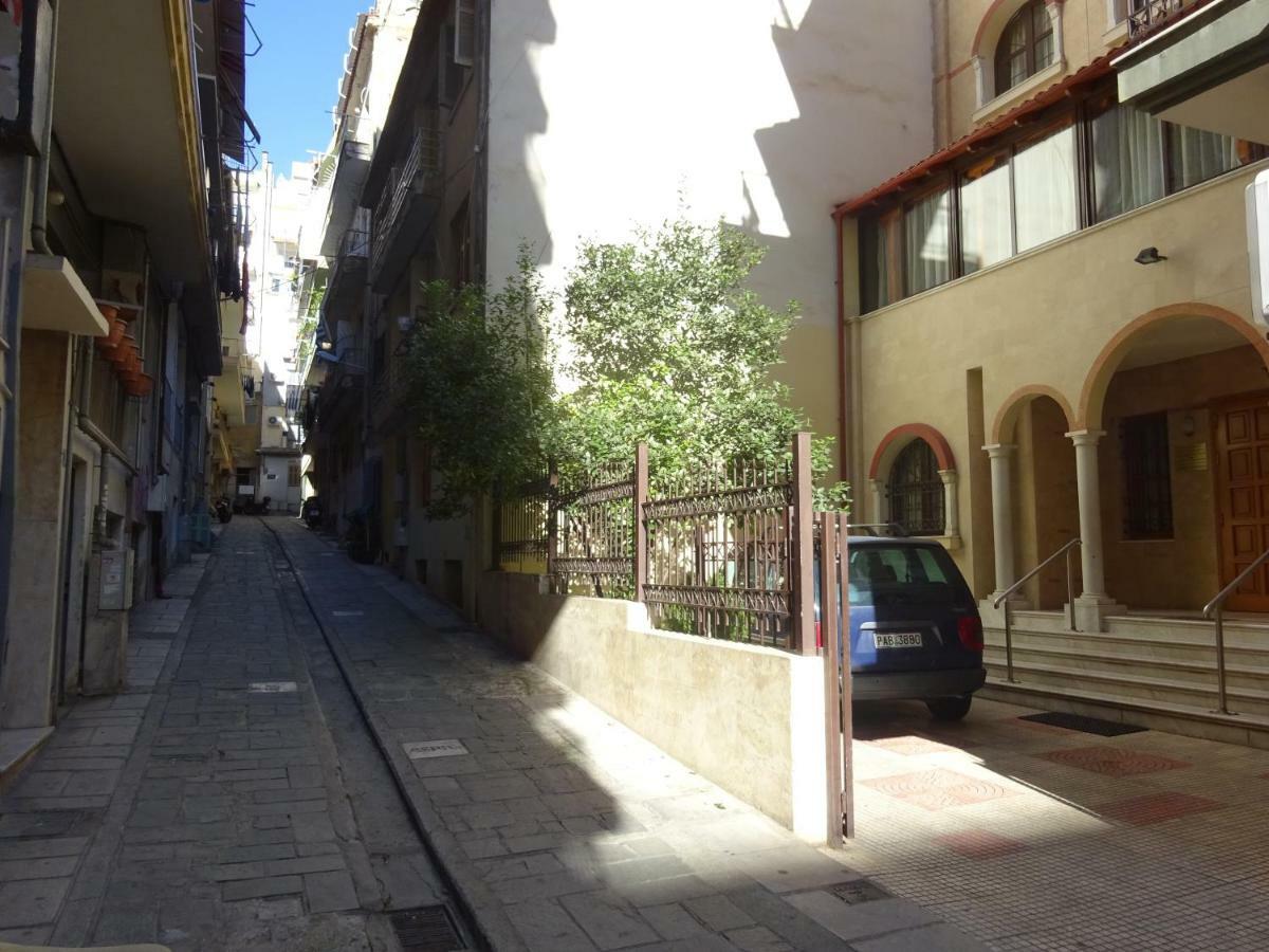 Cosy Penthouse -Up To 6 Guests- In The City Centre! Selanik Dış mekan fotoğraf